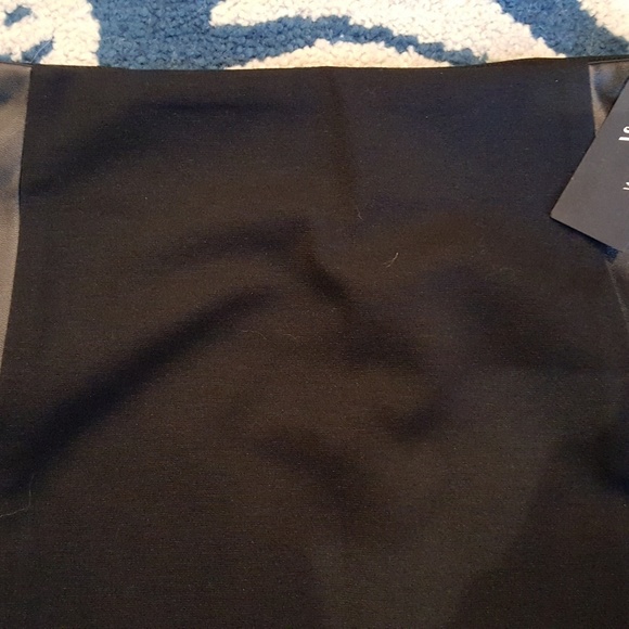 Worthington Skirt - Picture 3 of 4